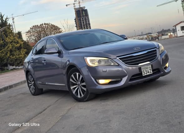 كيا كادينزا 2012 - صورة 3