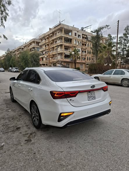 كيا فورتيk3 2020 - صورة 3