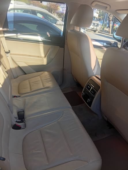 فولكس فاجن طوارق 2013 - صورة 5