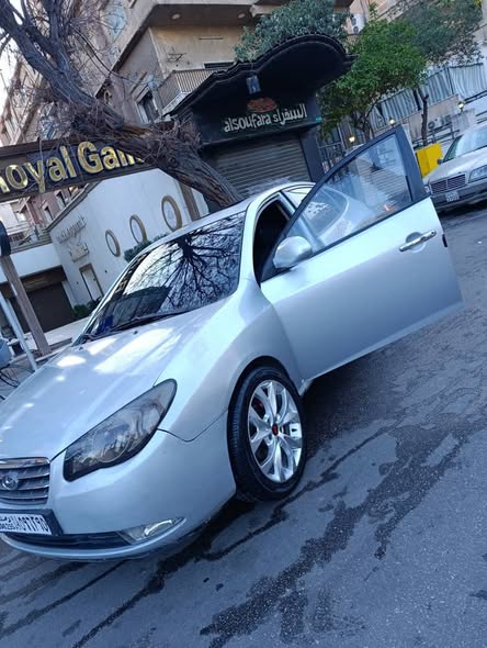 هيونداي افانتي 2009 - صورة 1