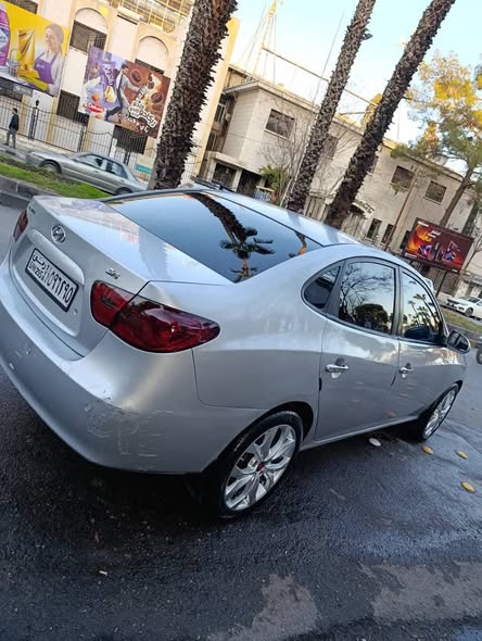 هيونداي افانتي 2009 - صورة 3