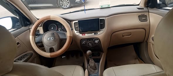 كيا ريو 2010 - صورة 4