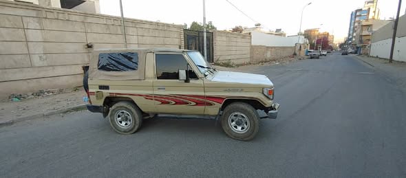 تويوتا لاندكروزر 1990 - صورة 3