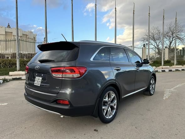 كيا سورينتو 2017 - صورة 3