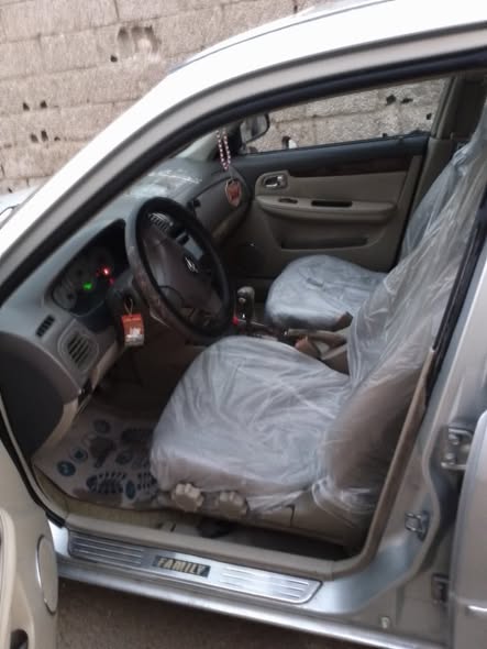 سنترا 200 2008 - صورة 4