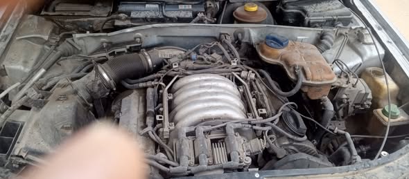 اودي ل٩٨ 1998 - صورة 1