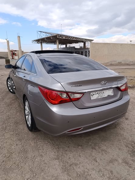 هيونداي سوناتا 2011 - صورة 2