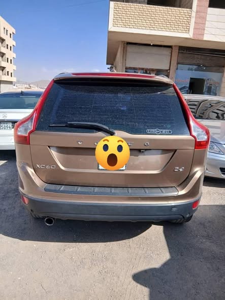 فولفو xc60 2013 - صورة 1