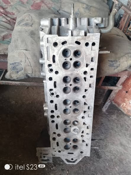 فولفو xc60 2013 - صورة 4