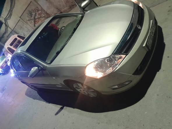 رينو سافران 2013 - صورة 4