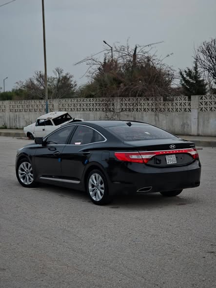 هيونداي ازيرا 2011 - صورة 4