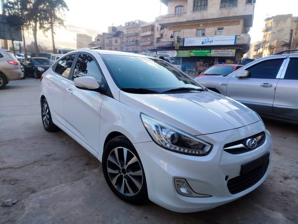 هونداي أكسنت 2015 - صورة 1