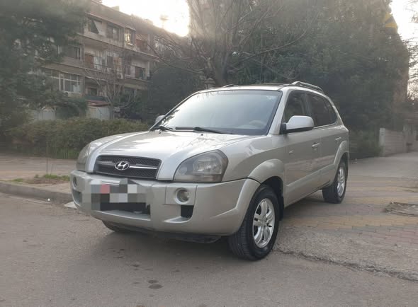 هونداي توسان 2008 - صورة 4