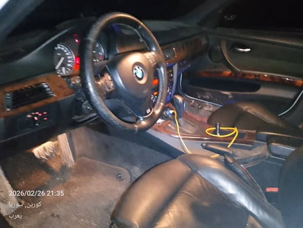 بي ام 320d 2010 - صورة 5