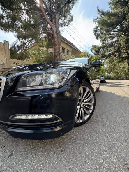 هيونداي جينيسيس 2015 - صورة 4