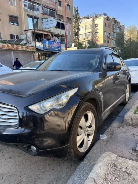 انفينيتي FX35 2011 - صورة 4