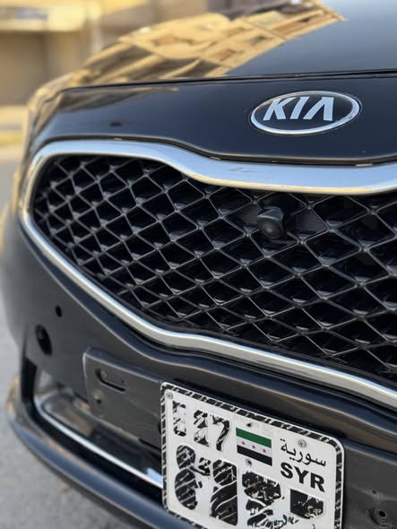 كيا كادينزا K7 2013 - صورة 3