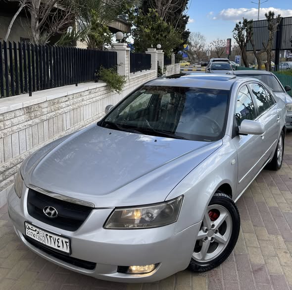 هيونداي سوناتا 2007 - صورة 2