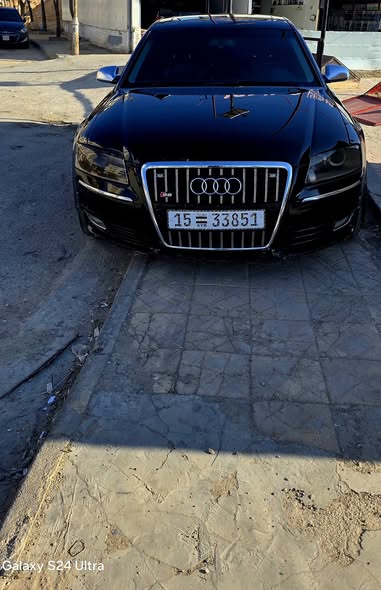 Audi A8 2005 - صورة 2