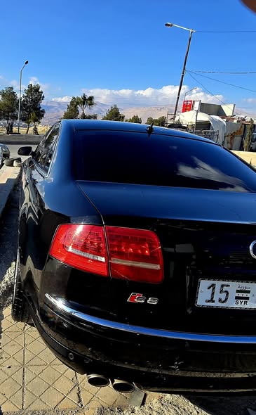 Audi A8 2005 - صورة 4