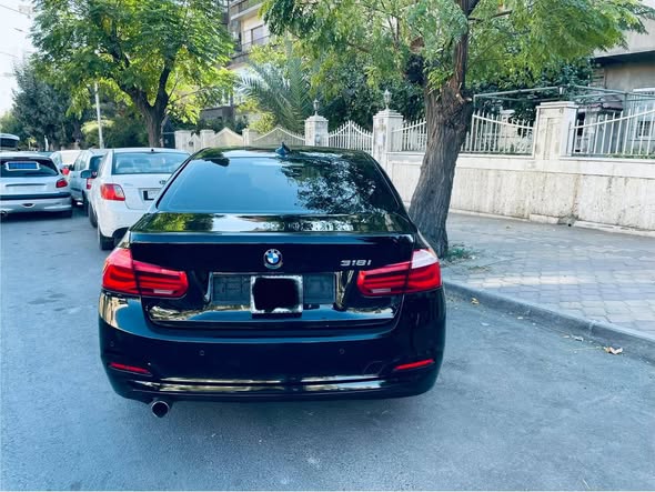 BMW 318 2016 - صورة 2