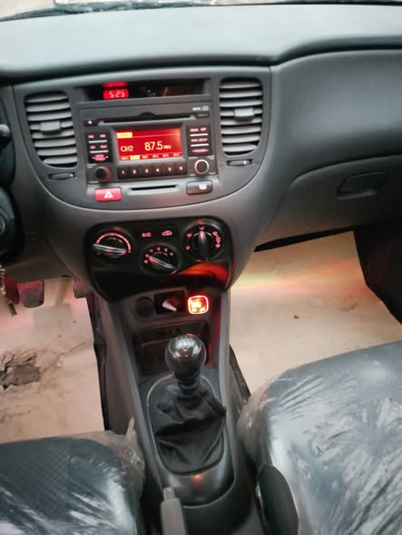 كيا ريو 2012 - صورة 5