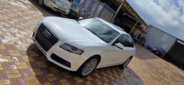 اوودي A4 2012 - صورة 2