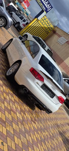 اوودي A4 2012 - صورة 3