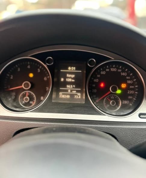 فولكس باسات سي سي 2010 - صورة 5