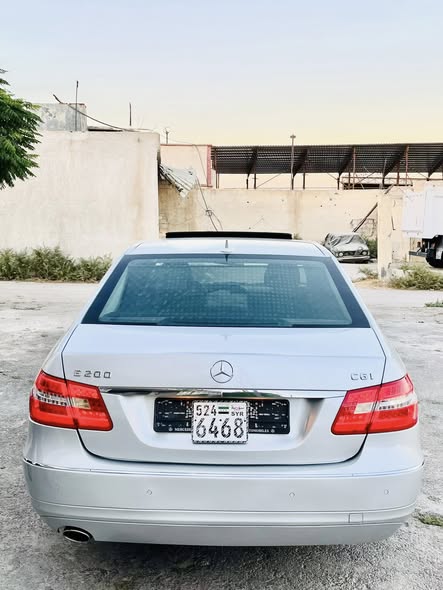 مرسيدس E200 2011 - صورة 5