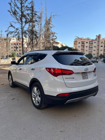 هونداي سنتافيه 2014 - صورة 3