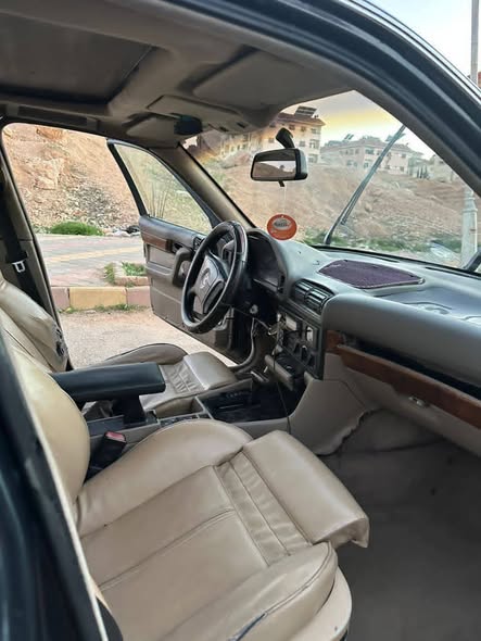 Bmw e34 520iA 1995 - صورة 4