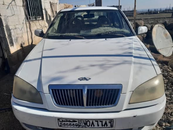 شيري شمعة رفيعة 2002 - صورة 4