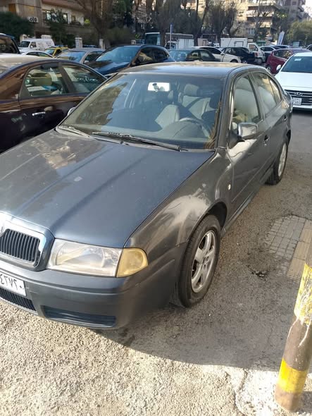 سكودا اوكتافيا 2008 - صورة 1