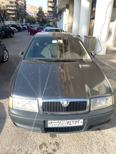 سكودا اوكتافيا 2008 - صورة 4