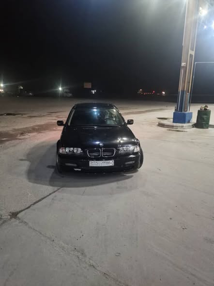 بي ام A316 2010 - صورة 5