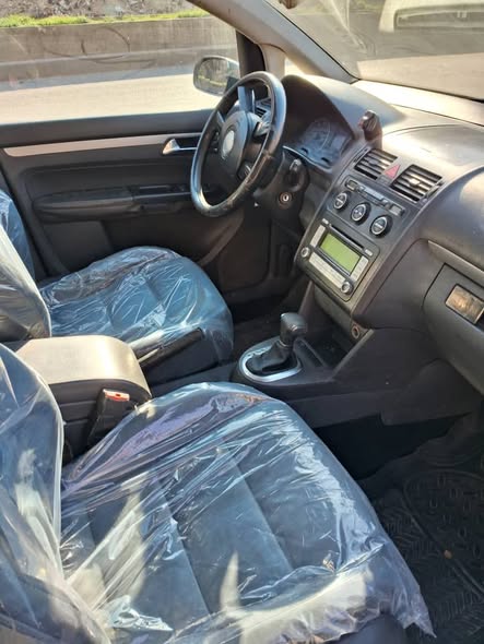 فولكس فاجن توران 2006 - صورة 5