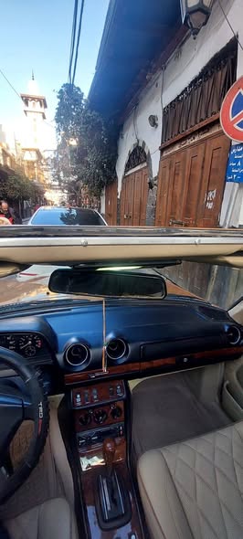 مارسيدس 2030 1978 - صورة 3