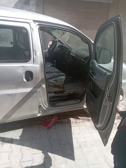 Hyundai H-1 2005 - صورة 3