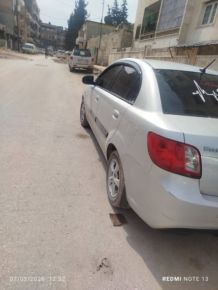 كيا ريو 2010 - صورة 3