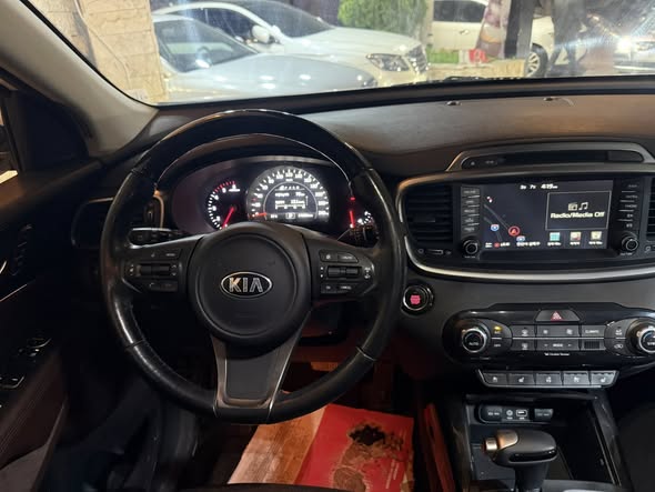 كيا سيرانتو 2015 - صورة 5