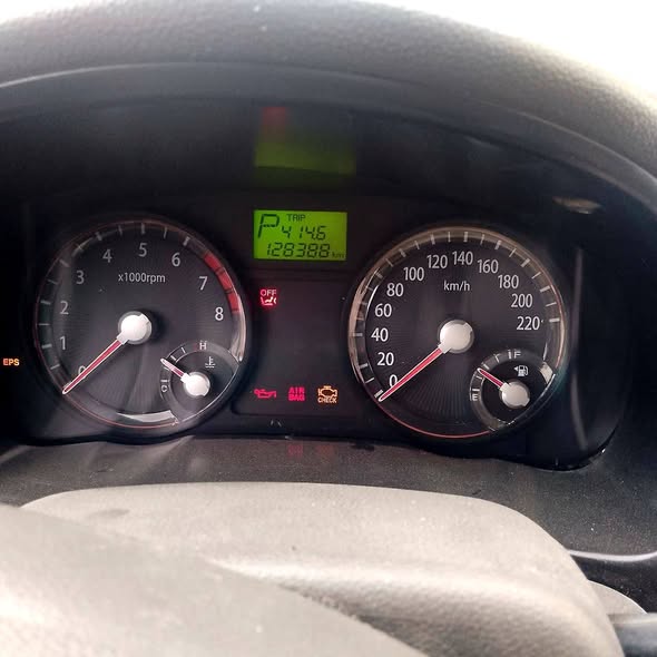 هيونداي أكسنت 2006 - صورة 2