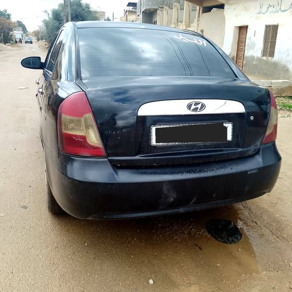 هيونداي أكسنت 2006 - صورة 3