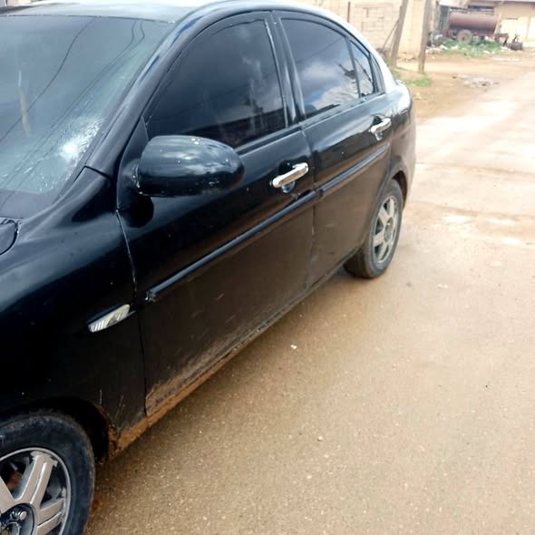 هيونداي أكسنت 2006 - صورة 5