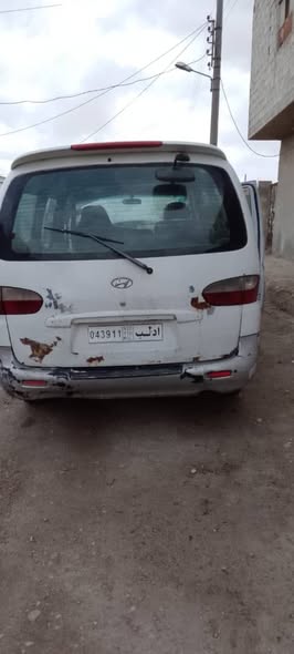 هيونداي ستاركس 1999 - صورة 2