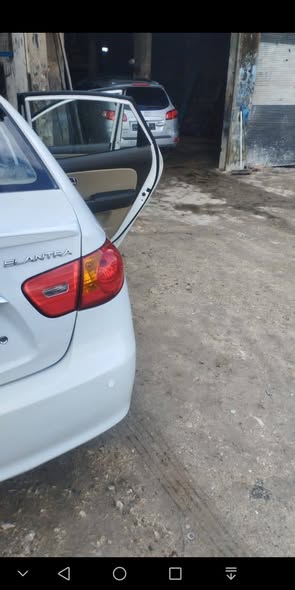 هيونداي النترا 2011 - صورة 2