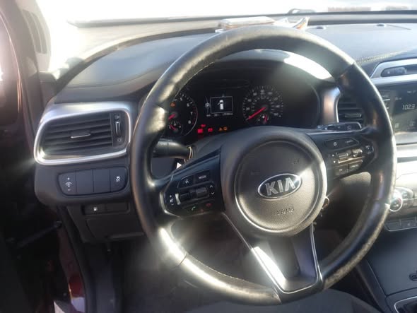 كيا سورنتو 2018 - صورة 5