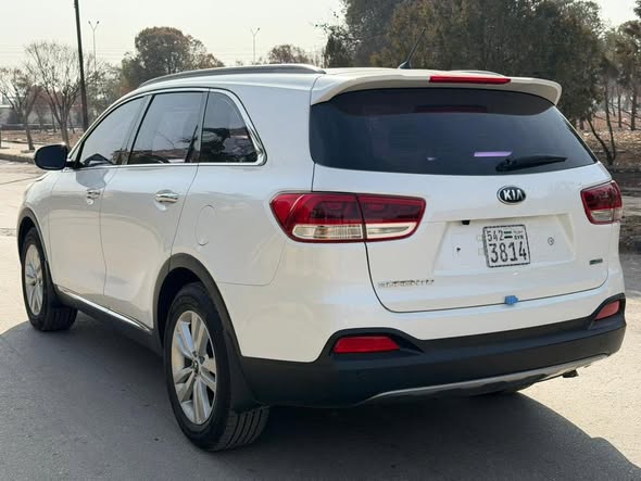كيا سورينتو 2016 - صورة 2