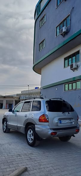 هيونداي سنتافي 2002 - صورة 3