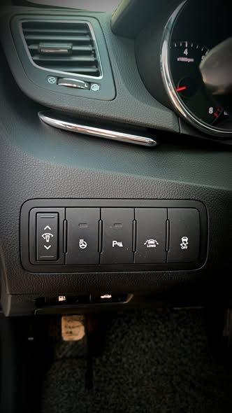 كيا K7 2011 - صورة 5